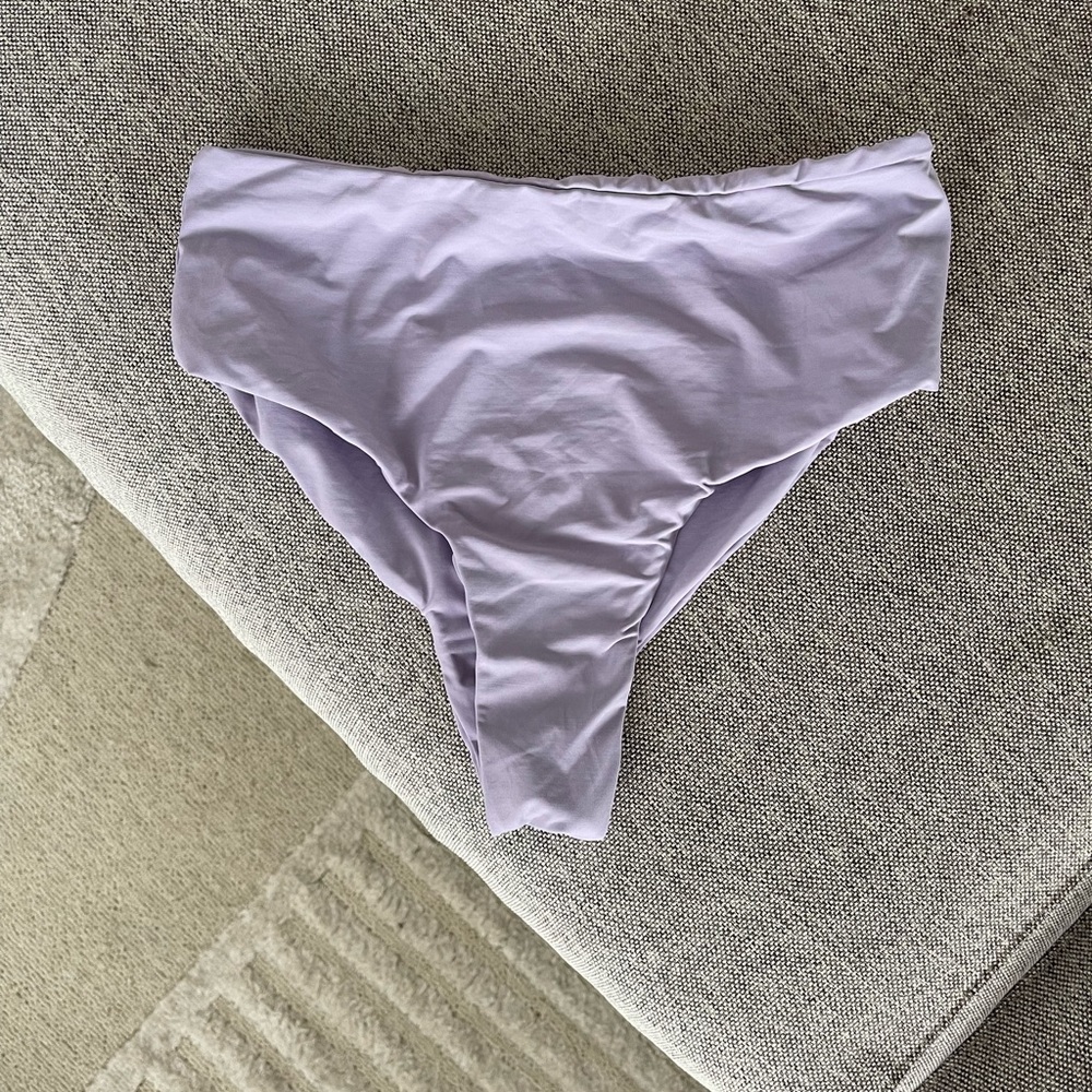 San Lorenzo high waist full coverage bikini bottom.